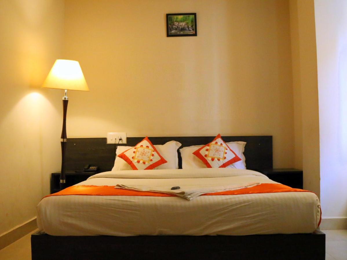 Orange Corner Bangalore Airport Hotel Exterior foto